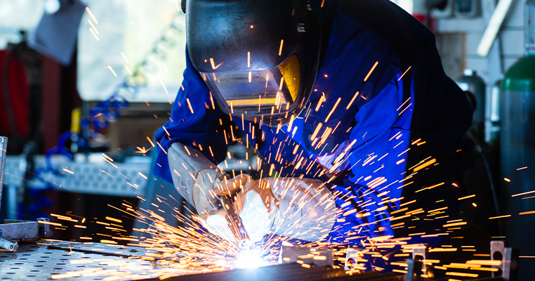 Welding a Metal